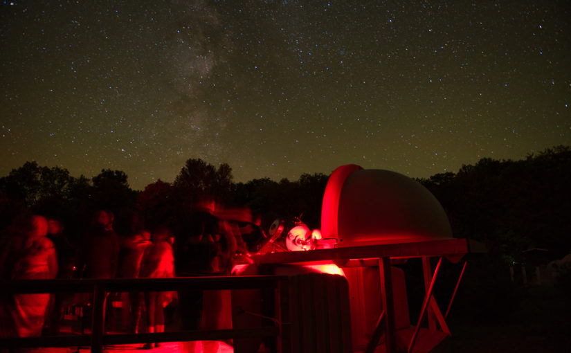 Étoiles au-dessus du parc Killarney 2019 : une expérience d’apprentissage d’astronomie autochtone